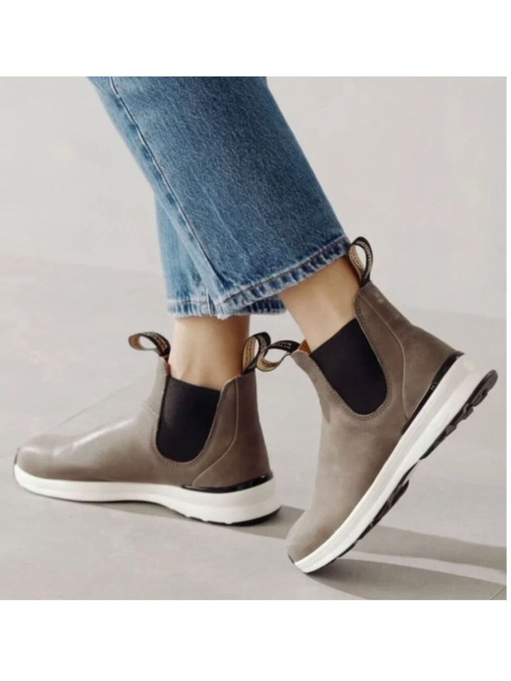 Blundstone Sneaker Chelsea Ankle Boots US Size 7.5 Grey Suede Leather NEW